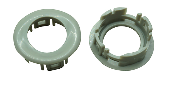 倒車(chē)?yán)走_(dá)頭蓋